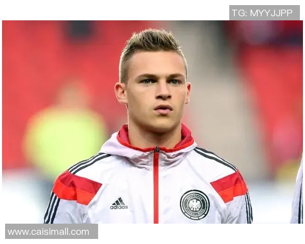 足球明星鸡哥的精彩瞬间与魅力风采全景展示