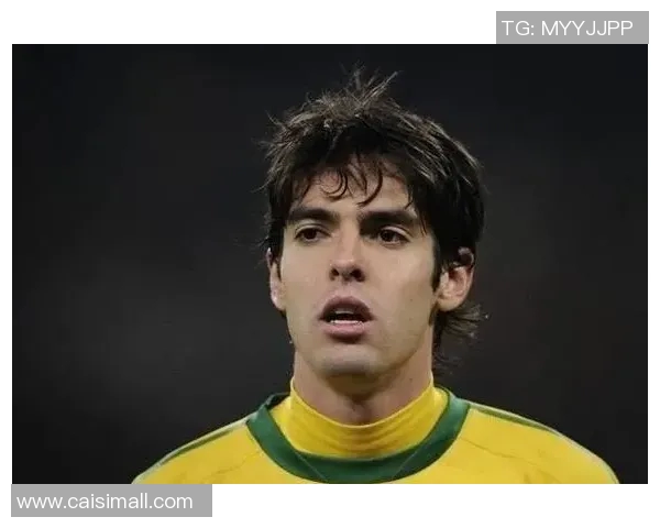 卡卡与众多足球明星的辉煌历程及其对足球界的深远影响探讨